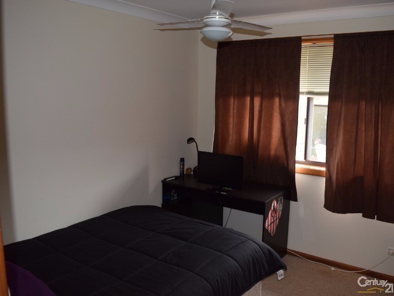 2 Lotus Place, Parkes NSW 2870