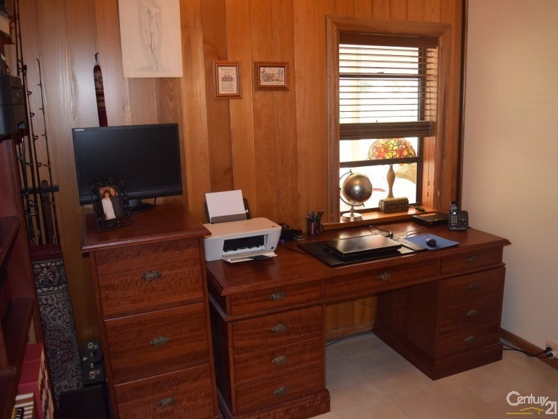 28 Gap Street, Parkes NSW 2870