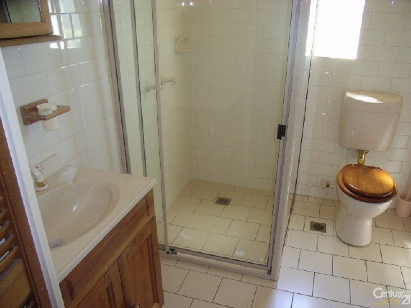 63 Bushman Street, Parkes NSW 2870