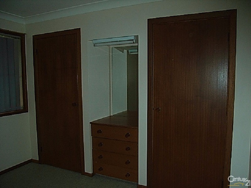 2 Pindari Place, Parkes NSW 2870