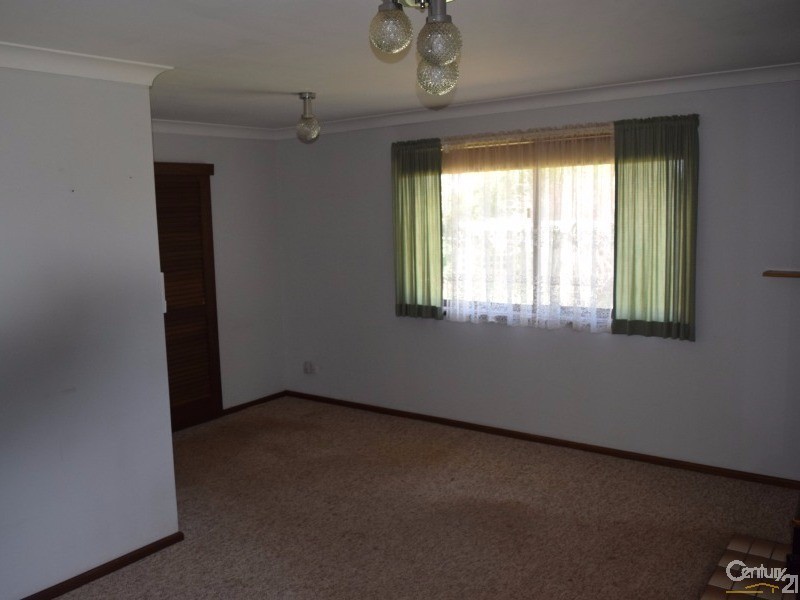 31 Moor Street, Parkes NSW 2870
