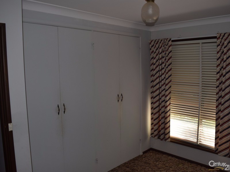 31 Moor Street, Parkes NSW 2870