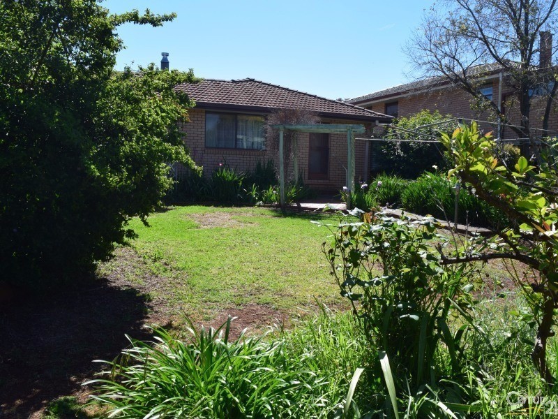 31 Moor Street, Parkes NSW 2870