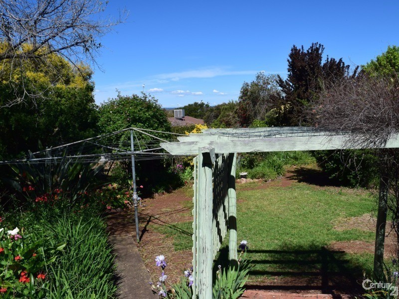 31 Moor Street, Parkes NSW 2870