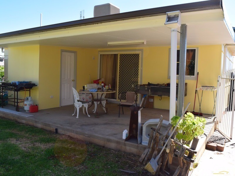 3 Charles Rigg Avenue, Parkes NSW 2870