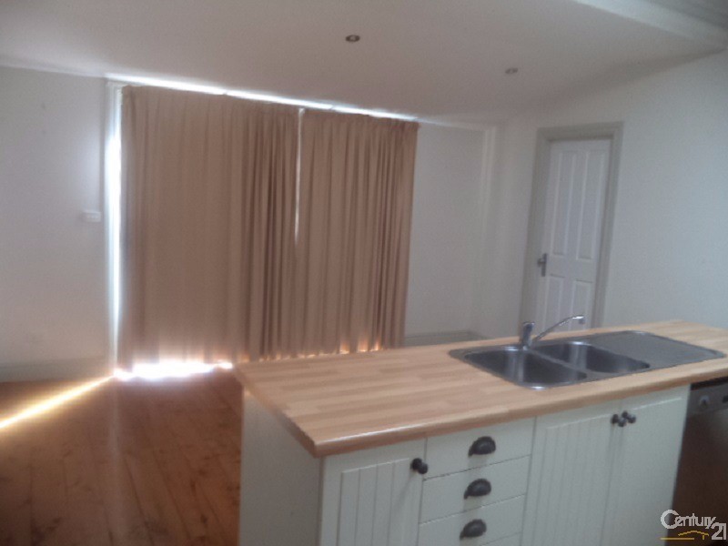 7 Melbourne Street, Parkes NSW 2870