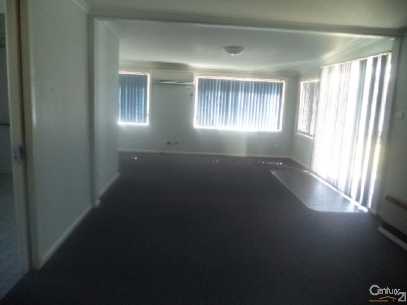 50  Thomas Street, Parkes NSW 2870