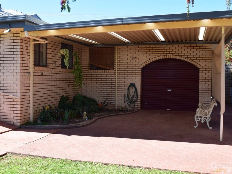 93  Victoria Street, Parkes NSW 2870