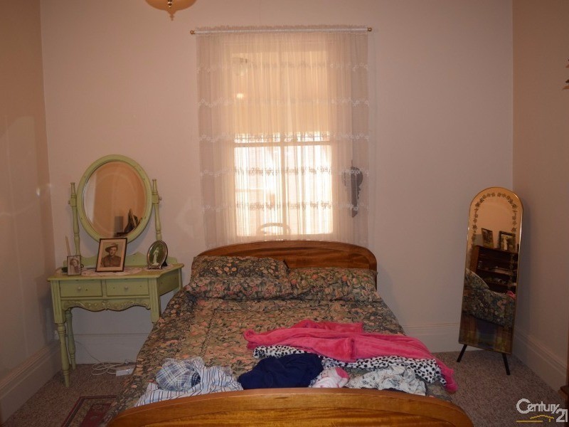 50 Victoria Street, Parkes NSW 2870