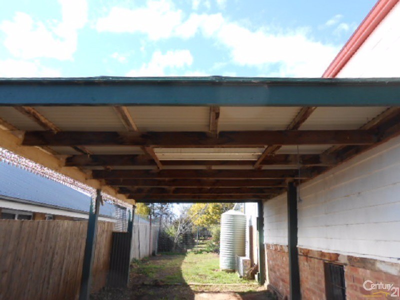 5 Park Street, Parkes NSW 2870