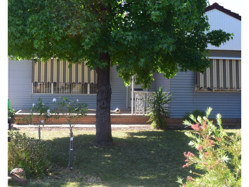 29  Pearce Street, Parkes NSW 2870