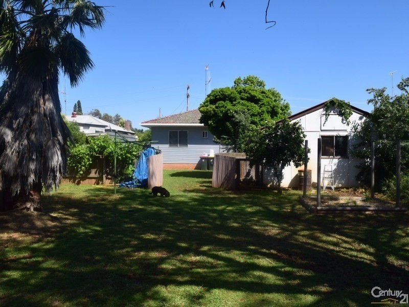 29  Pearce Street, Parkes NSW 2870