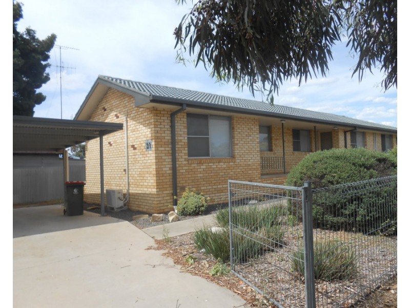 3/31 Forbes Road, Parkes NSW 2870