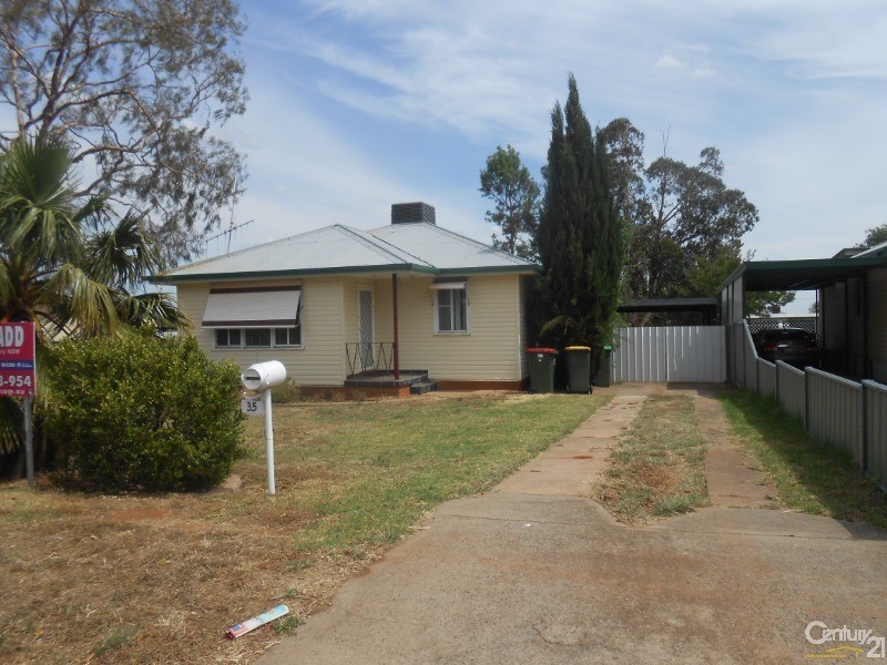 35 Want Street, Parkes NSW 2870