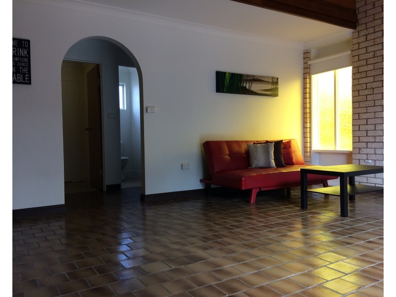 6/11 Albert Street, Parkes NSW 2870