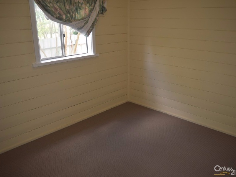 13 Talbot Street, Parkes NSW 2870