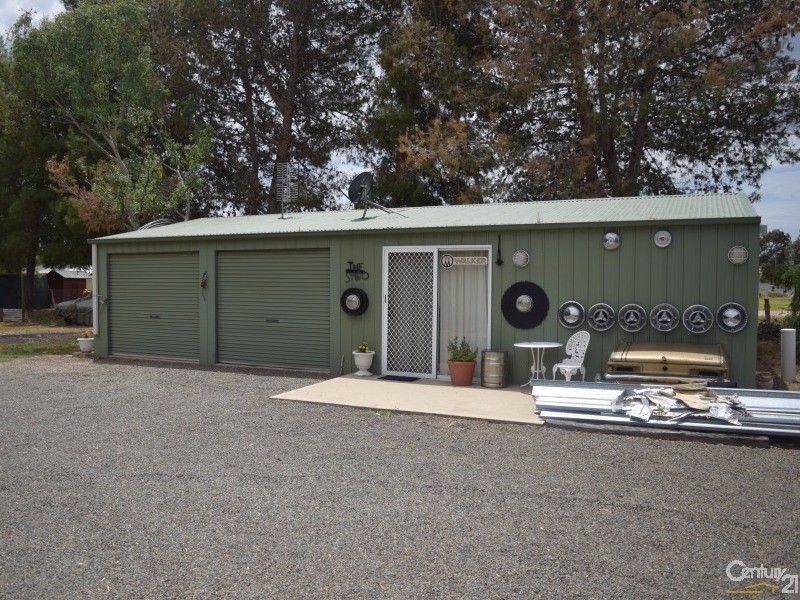 6 Coolabah Drive, Parkes NSW 2870