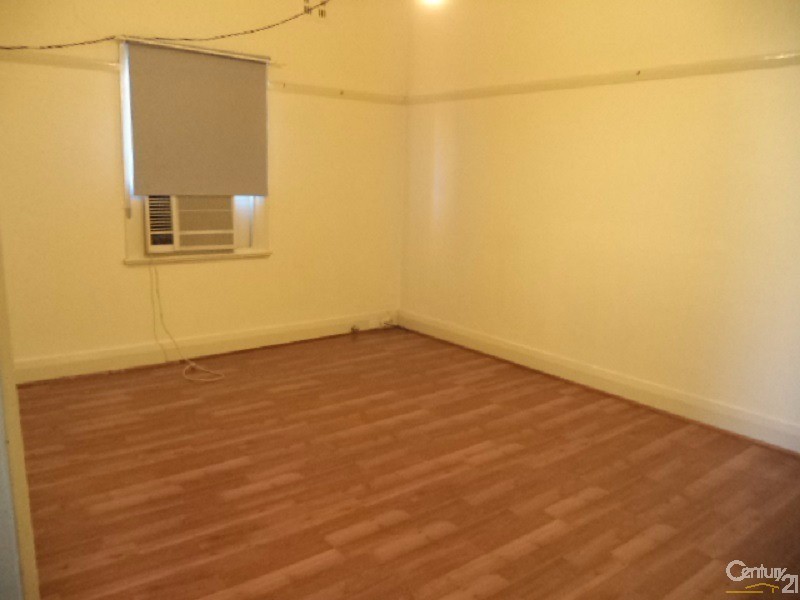 428 Clarinda Street, Parkes NSW 2870