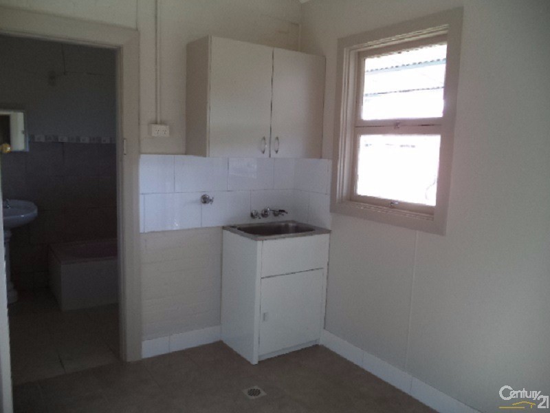 428 Clarinda Street, Parkes NSW 2870