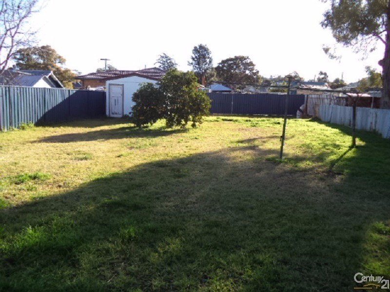 428 Clarinda Street, Parkes NSW 2870