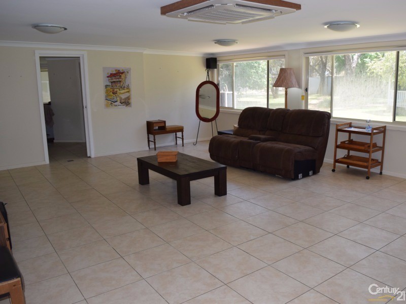 2271 Newell Highway, Tichborne NSW 2870