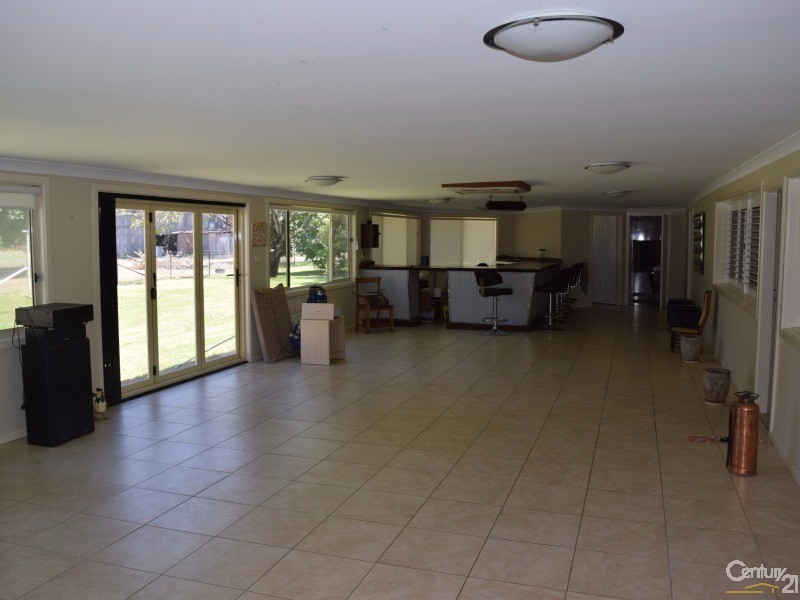 2271 Newell Highway, Tichborne NSW 2870