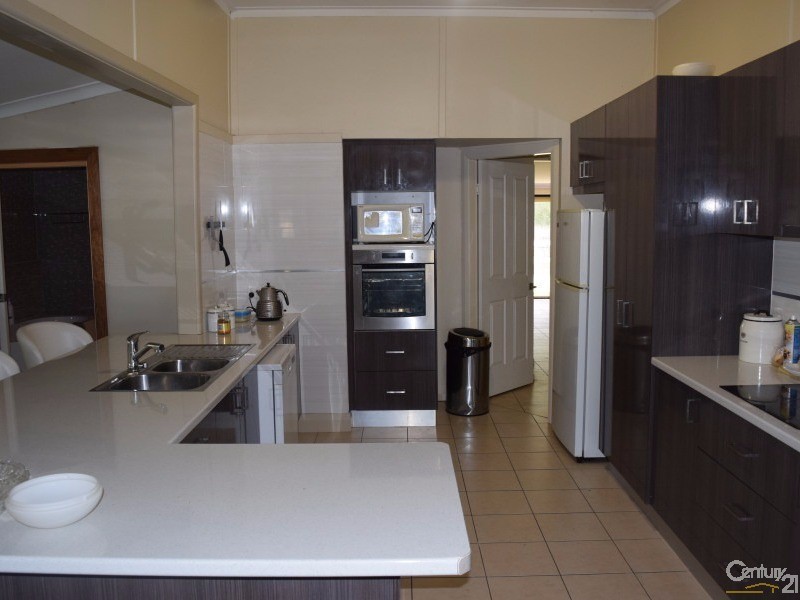 2271 Newell Highway, Tichborne NSW 2870