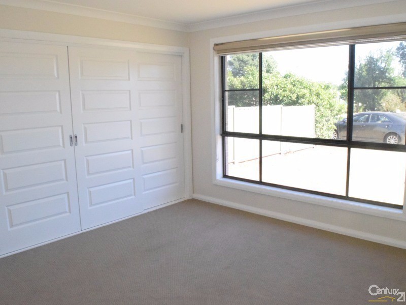 53 Medlyn Street, Parkes NSW 2870