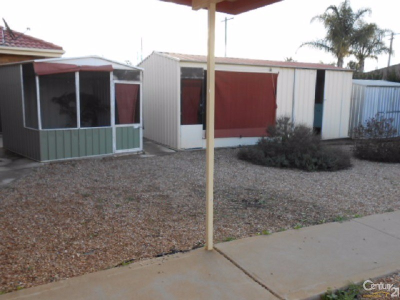 68 Best Street, Parkes NSW 2870