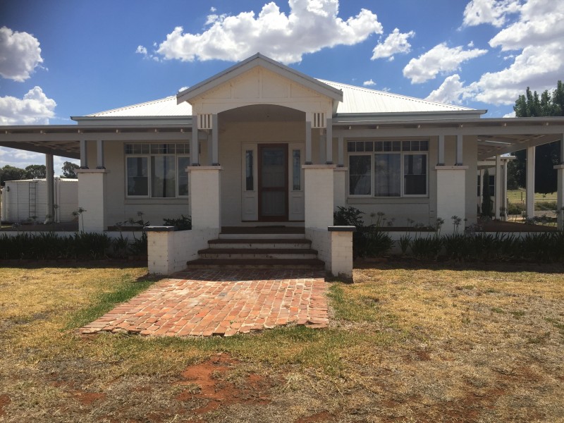 189 Tanks Lane, Parkes NSW 2870