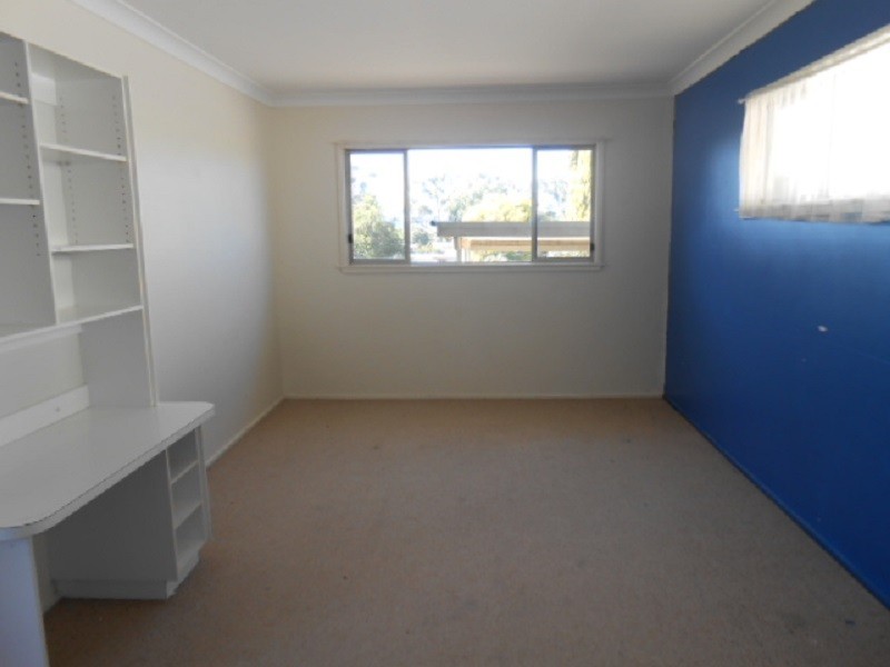 10  Moor Street, Parkes NSW 2870