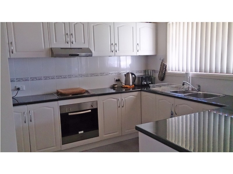 18 Brookview Street, Trundle NSW 2875