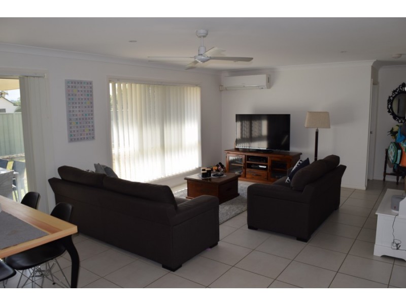 24 Warragrah Place, Parkes NSW 2870