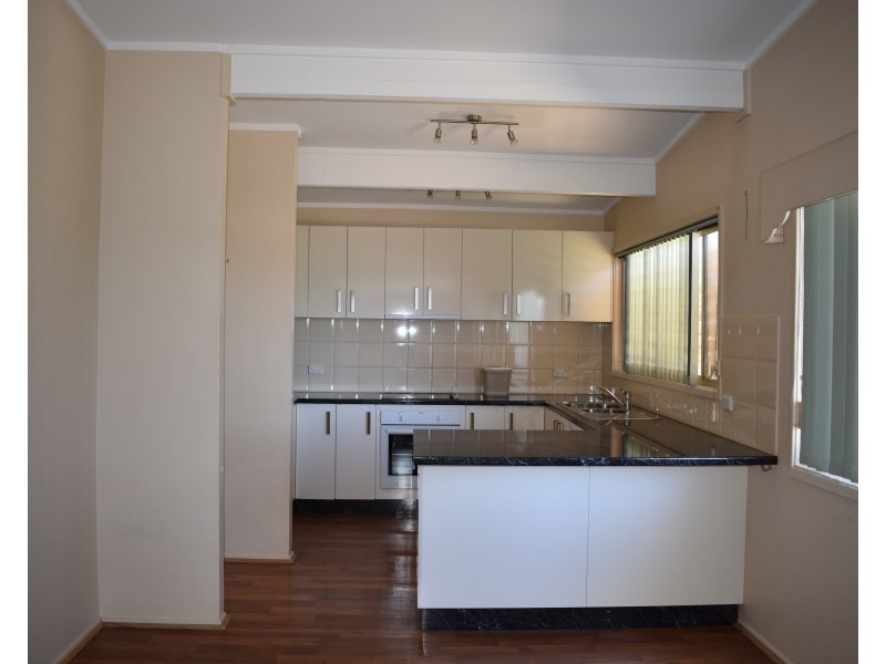 5  Lorking Street, Parkes NSW 2870