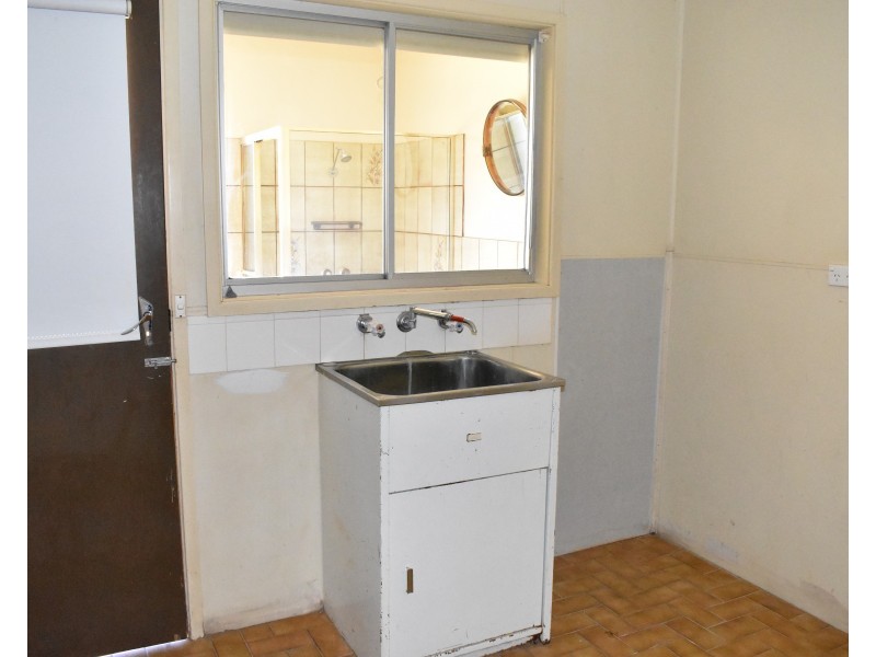 5  Lorking Street, Parkes NSW 2870