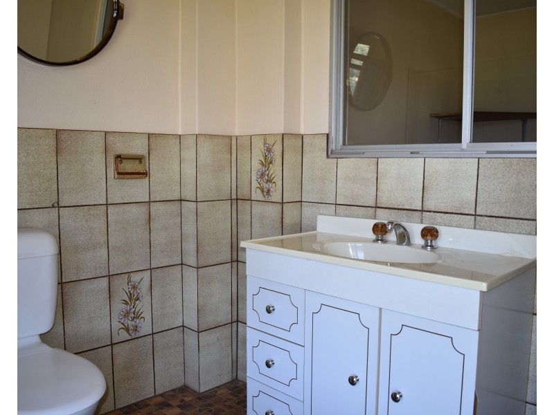5  Lorking Street, Parkes NSW 2870