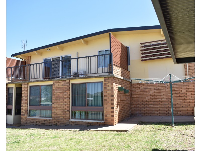 5  Lorking Street, Parkes NSW 2870