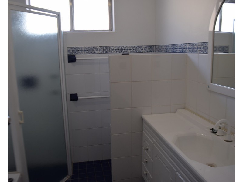 65  Hill Street, Parkes NSW 2870