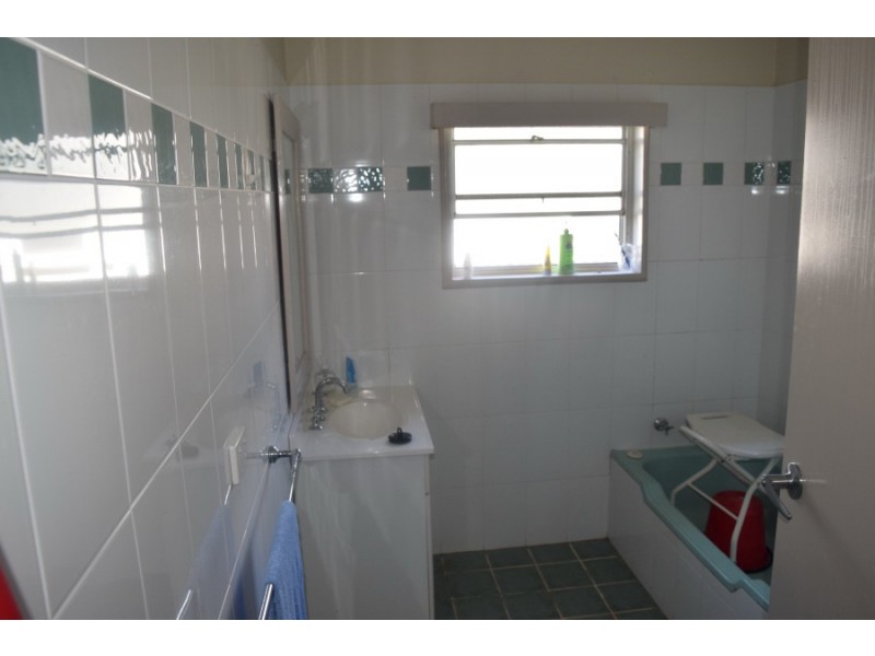 29 Pearce Street, Parkes NSW 2870