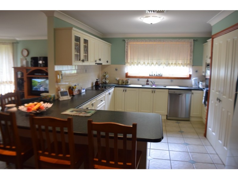 68-72 Thomas Street, Parkes NSW 2870