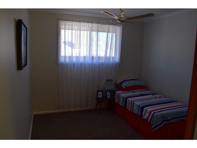 153  Currajong Street, Parkes NSW 2870