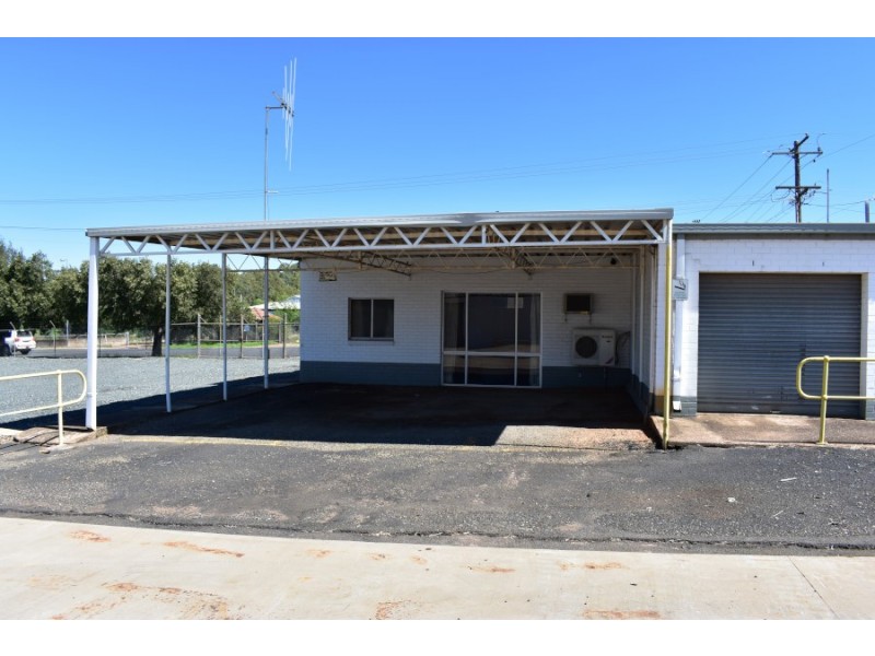 1a East Street, Parkes NSW 2870