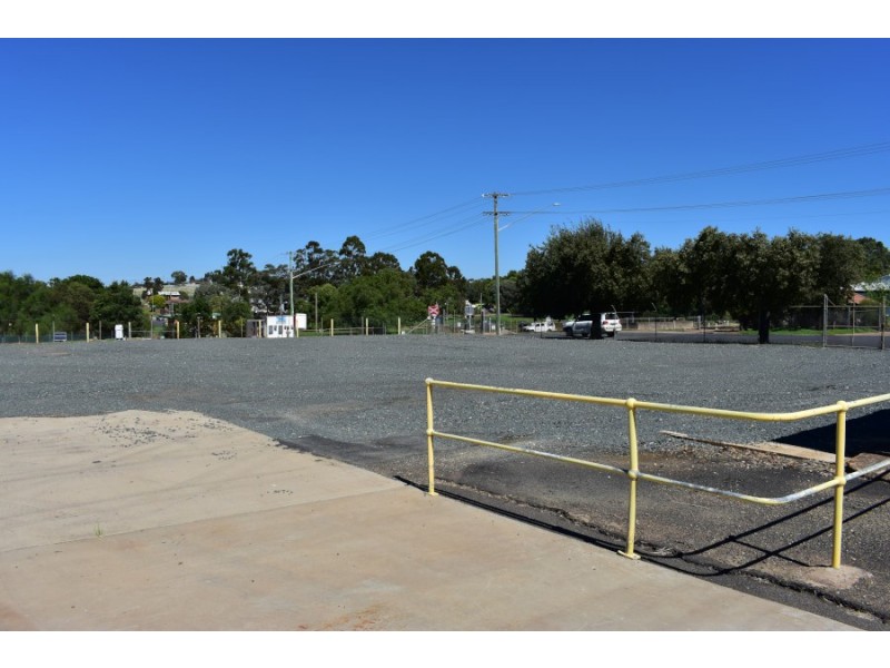 1a East Street, Parkes NSW 2870