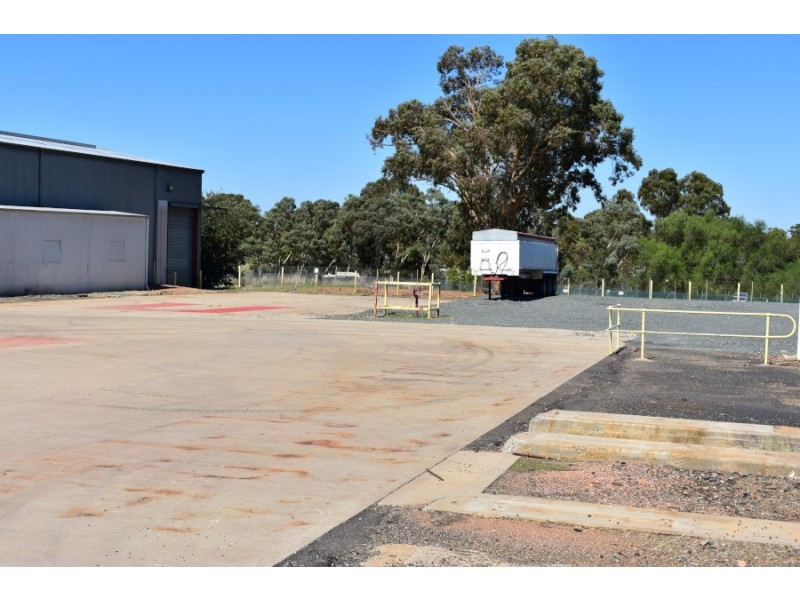 1a East Street, Parkes NSW 2870