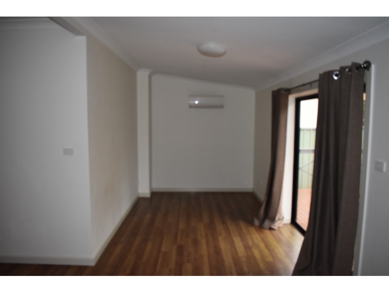 141 Currajong Street, Parkes NSW 2870