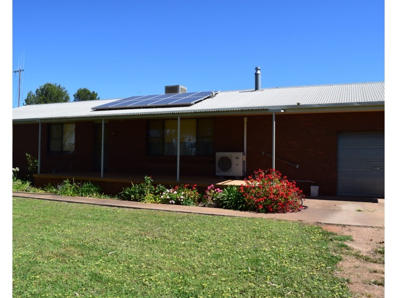629 Henry Parkes Way, Parkes NSW 2870