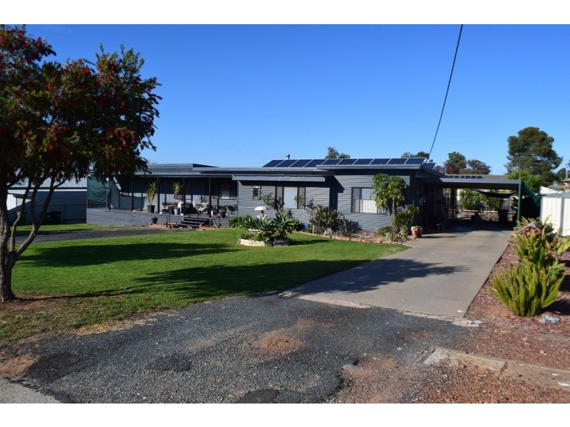 5-7 Thomas Street, Parkes NSW 2870