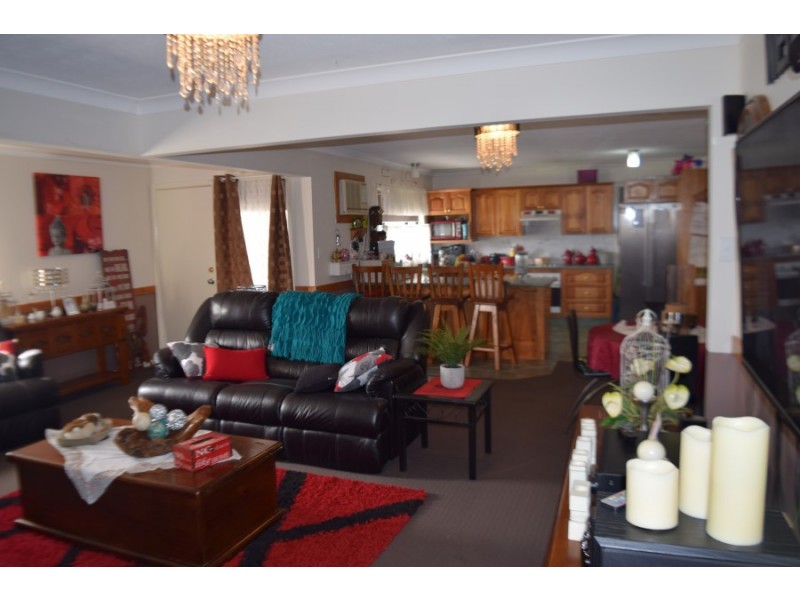 5-7 Thomas Street, Parkes NSW 2870