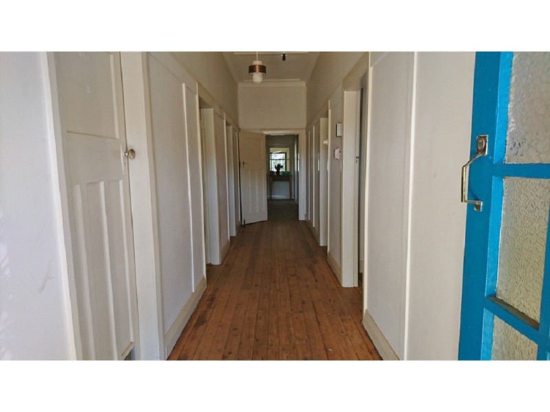 24 Parkes Street, Trundle NSW 2875