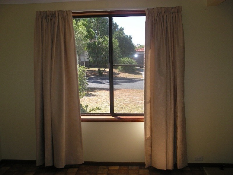 7 Bowditch Crescent, Parkes NSW 2870